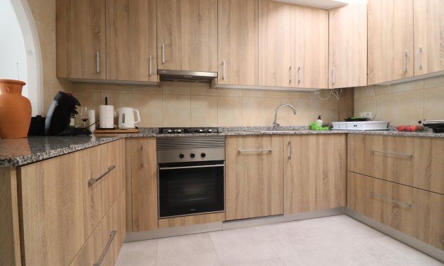 Resale - Bungalow -
Torrevieja - El Chaparral