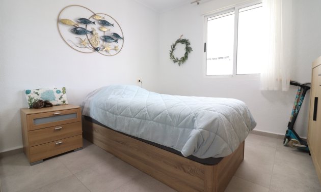 Resale - Bungalow -
Torrevieja - El Chaparral