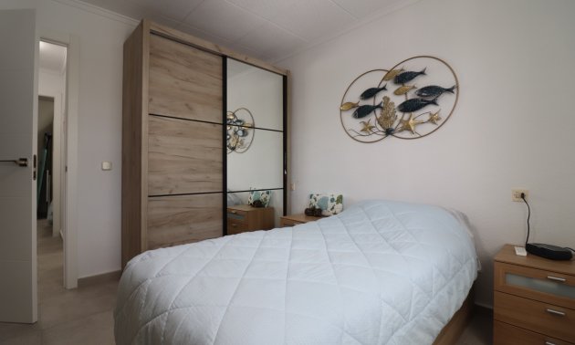 Resale - Bungalow -
Torrevieja - El Chaparral