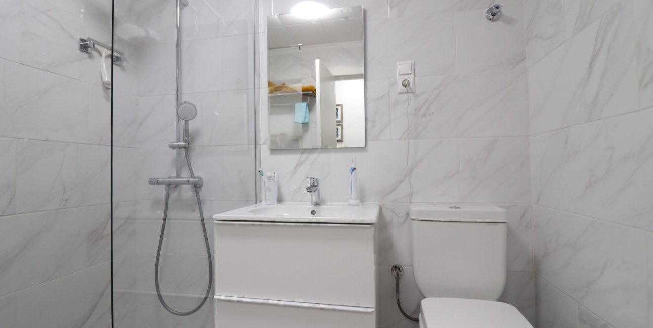 Resale - Bungalow -
Torrevieja - El Chaparral