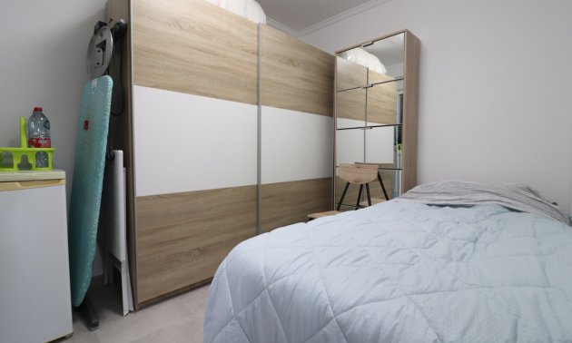 Resale - Bungalow -
Torrevieja - El Chaparral