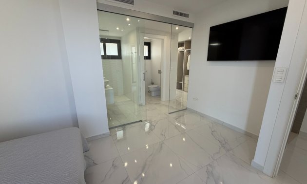 Resale - Villa -
Ciudad Quesada - La Laguna