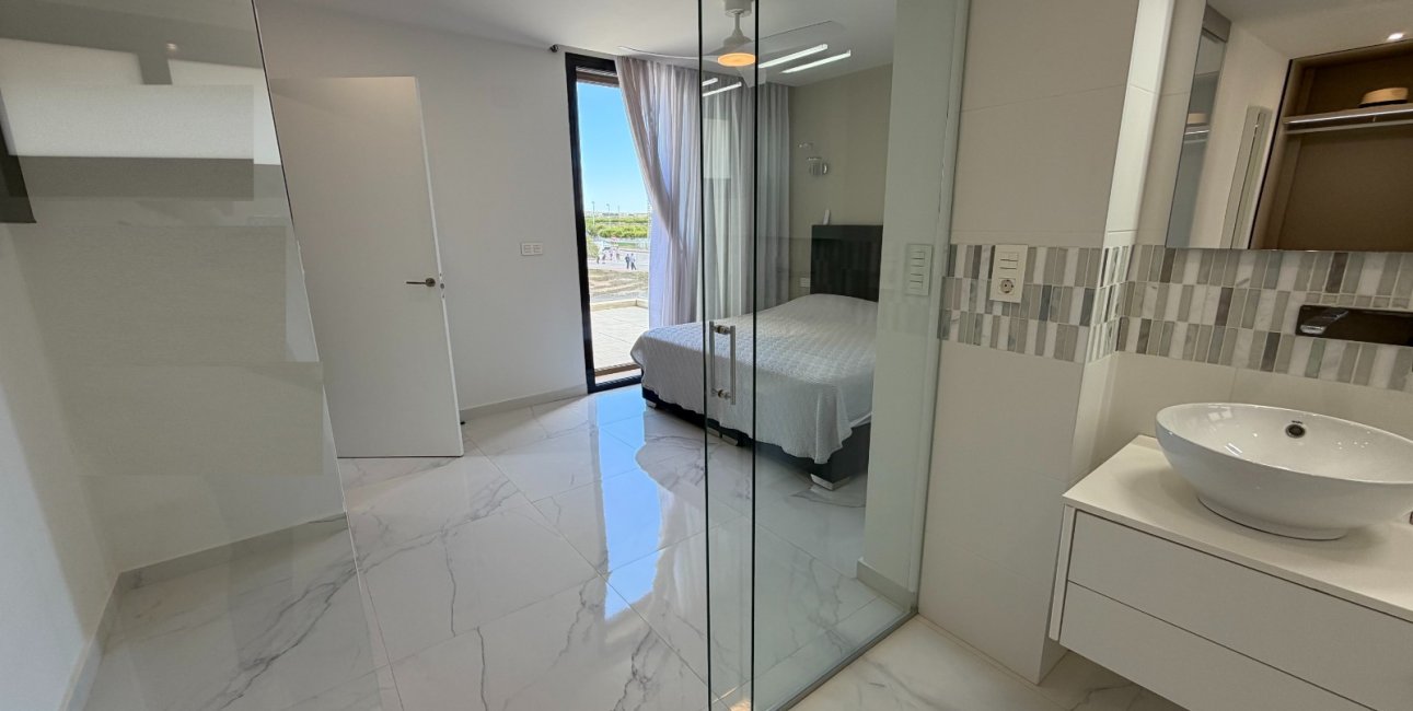 Resale - Villa -
Ciudad Quesada - La Laguna