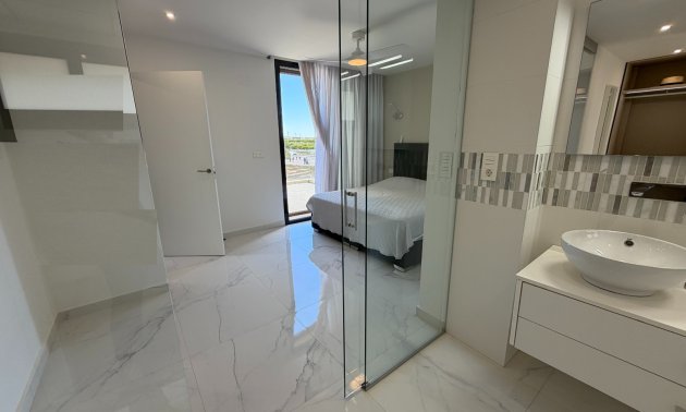 Resale - Villa -
Ciudad Quesada - La Laguna