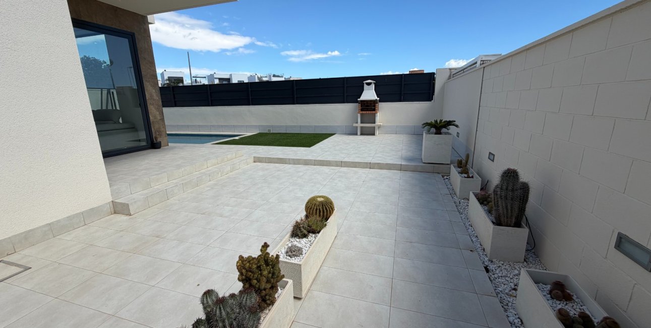Resale - Villa -
Ciudad Quesada - La Laguna