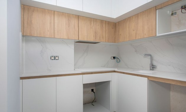 Resale - Apartment / flat -
Torrevieja - Playa Del Cura