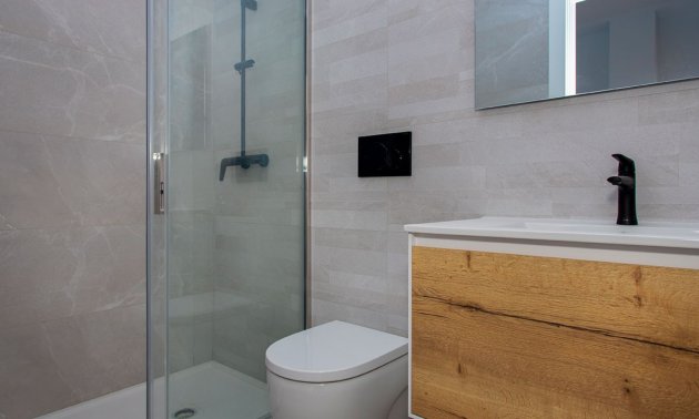 Resale - Apartment / flat -
Torrevieja - Playa Del Cura