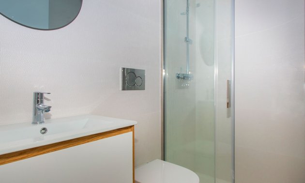 Resale - Apartment / flat -
Torrevieja - Playa Del Cura