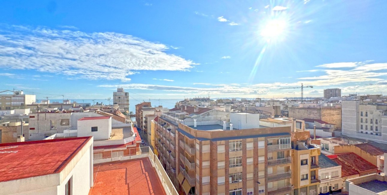 Resale - Apartment / flat -
Torrevieja - Playa Del Cura