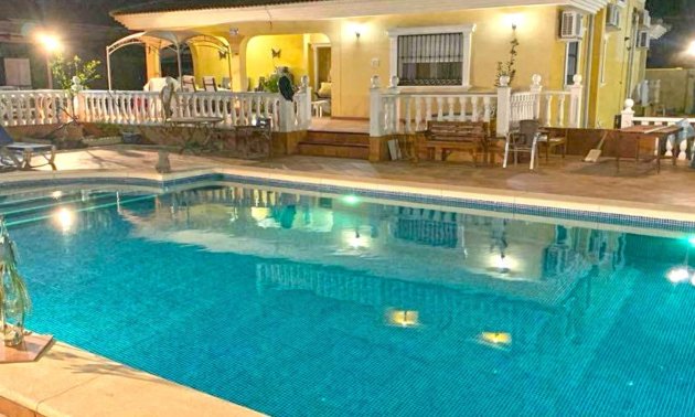 Resale - Villa -
Orihuela Costa - Los Balcones