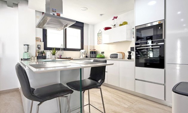 Rynek wtórny - Willa -
Orihuela Costa - Villamartin