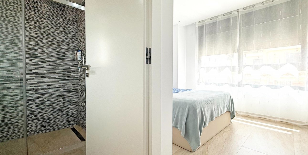 Rynek wtórny - Willa -
Orihuela Costa - Villamartin