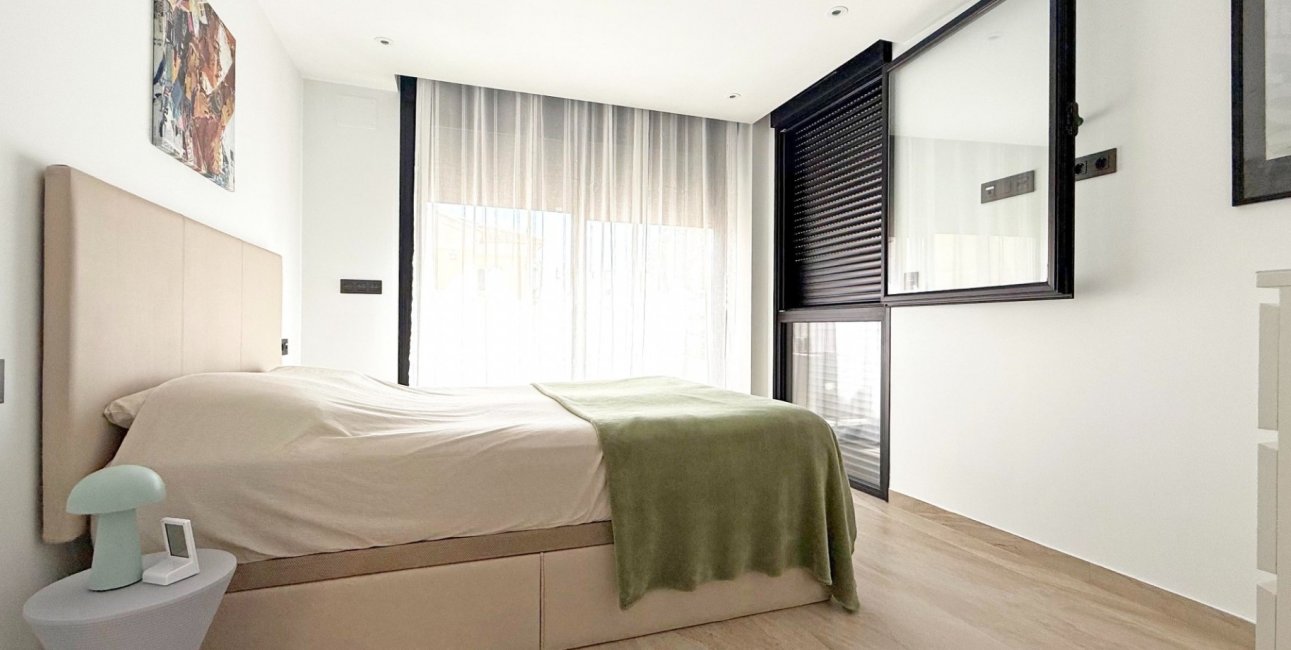 Rynek wtórny - Willa -
Orihuela Costa - Villamartin