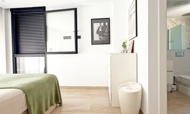 Rynek wtórny - Willa -
Orihuela Costa - Villamartin