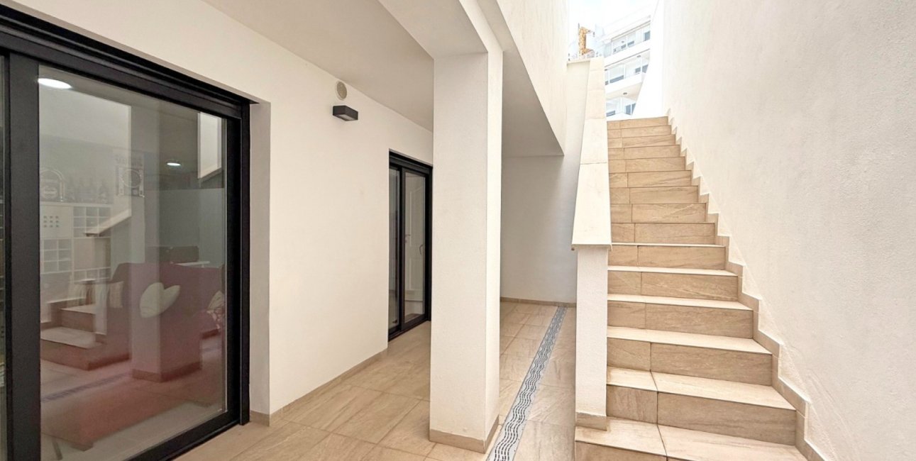 Rynek wtórny - Willa -
Orihuela Costa - Villamartin