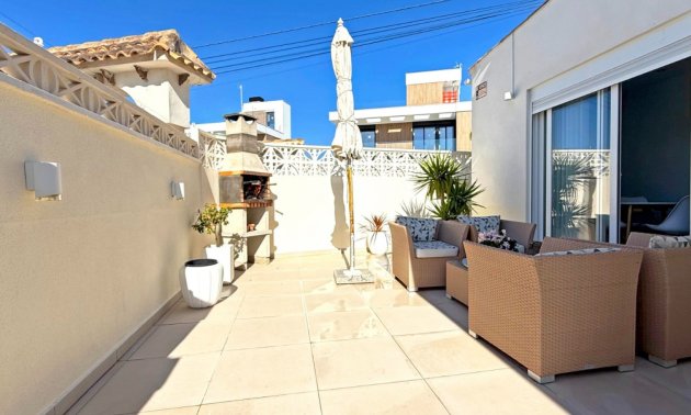 Resale - Apartment / flat -
Torrevieja - Torre La Mata