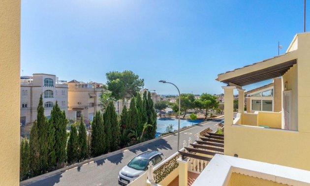 Resale - Villa -
Orihuela Costa - El Galan