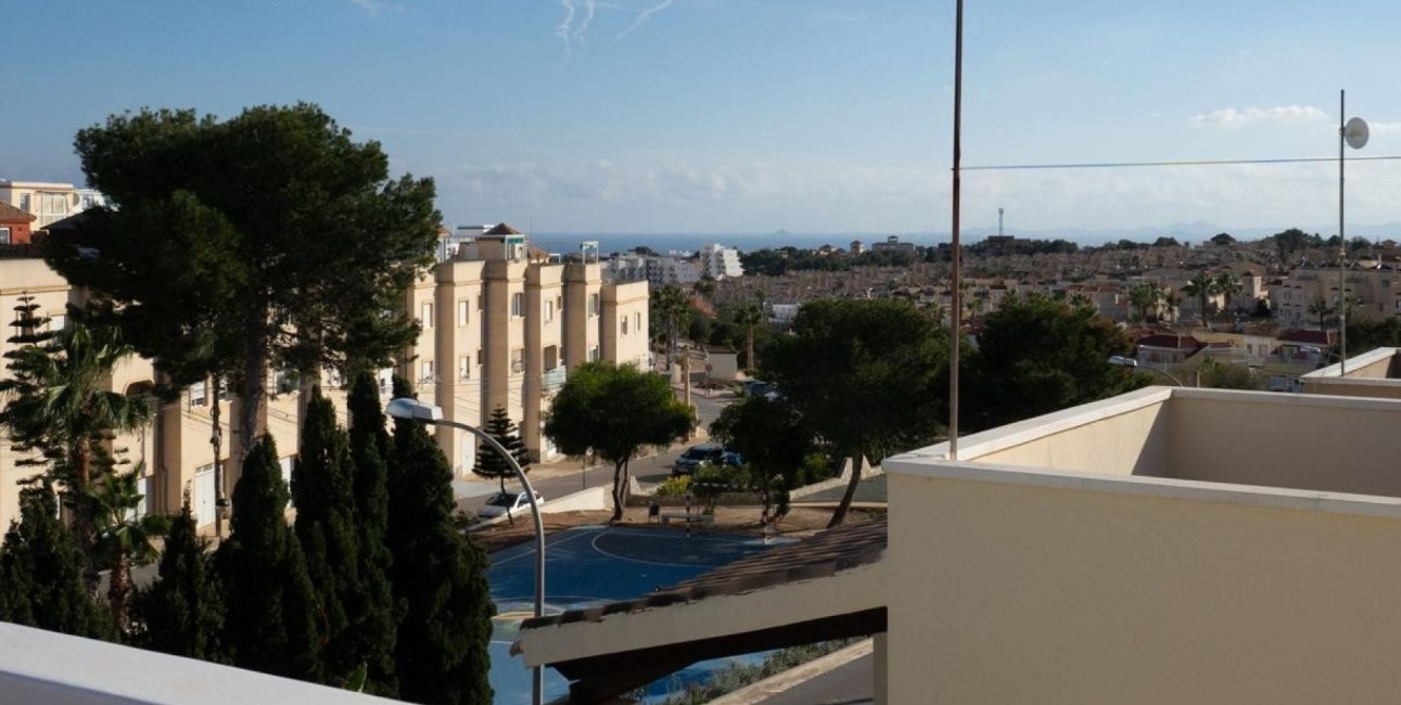 Resale - Villa -
Orihuela Costa - El Galan