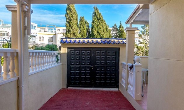 Resale - Villa -
Orihuela Costa - El Galan
