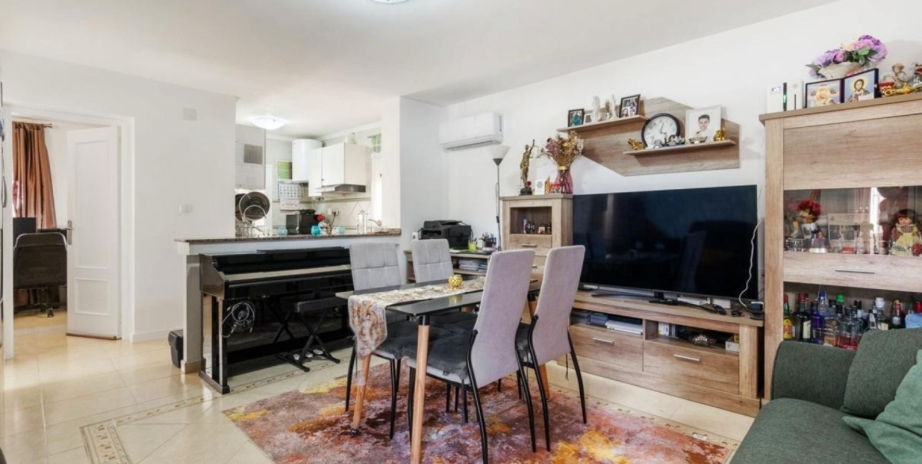 Resale - Villa -
Orihuela Costa - El Galan