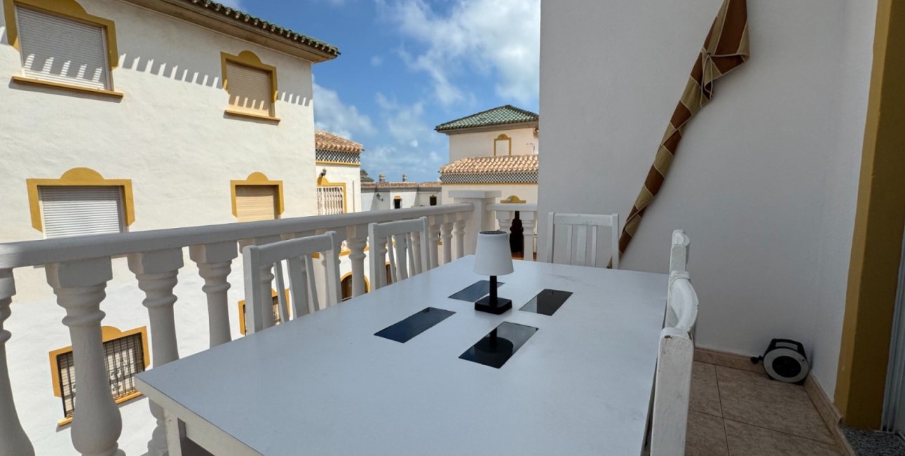 Resale - Duplex -
Torrevieja - Torre La Mata