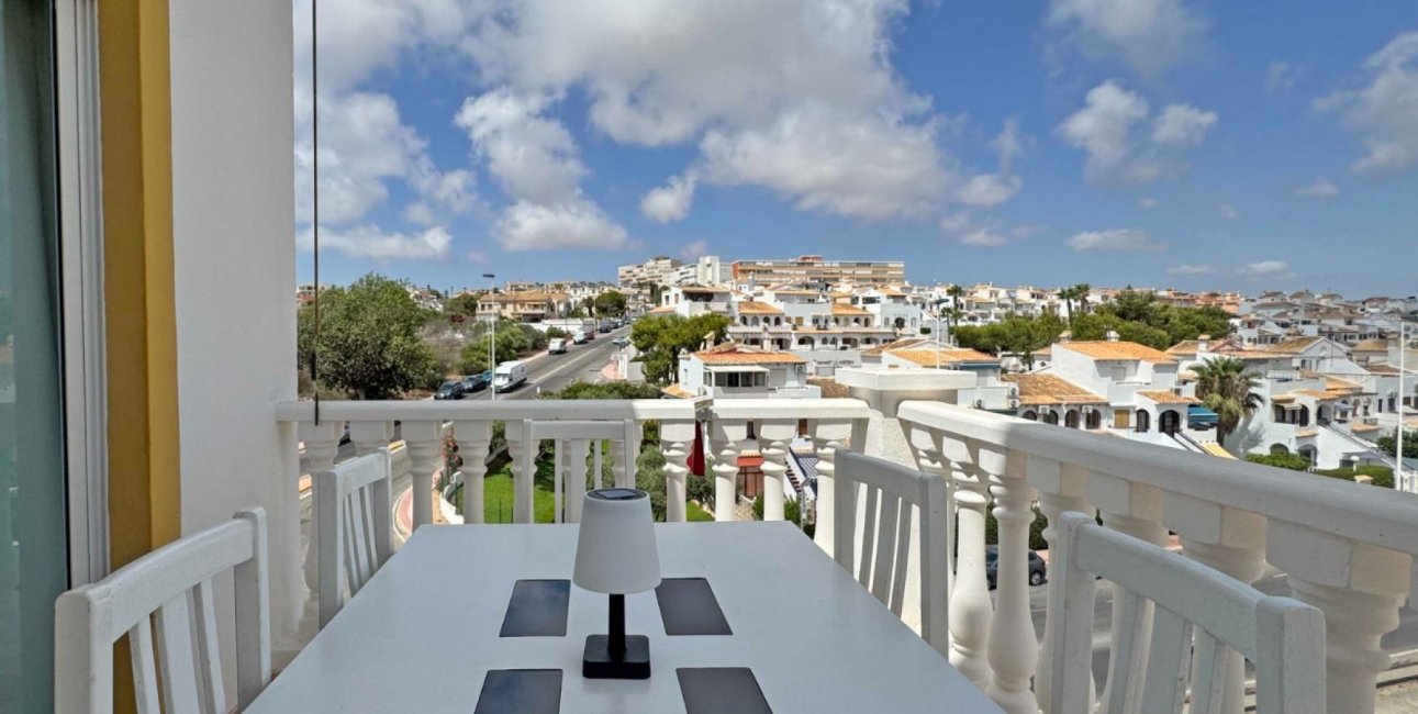 Resale - Duplex -
Torrevieja - Torre La Mata