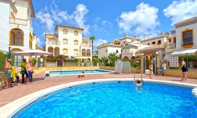Resale - Duplex -
Torrevieja - Torre La Mata