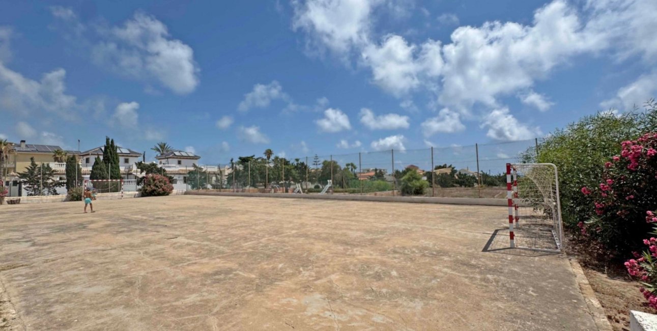 Resale - Duplex -
Torrevieja - Torre La Mata