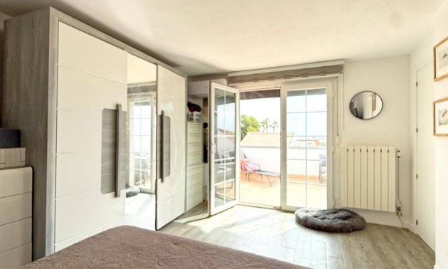 Resale - Villa -
Orihuela Costa - Villamartin