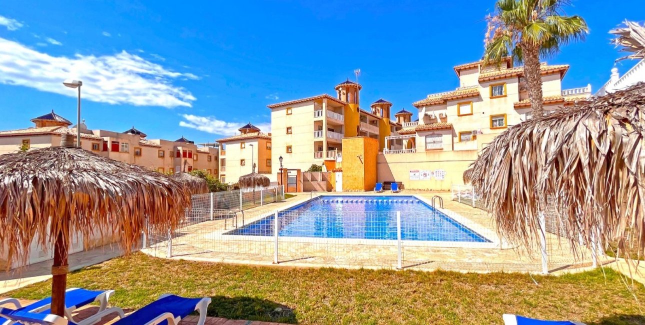 Rynek wtórny - Mieszkanie  -
Orihuela Costa - Lomas de Cabo Roig