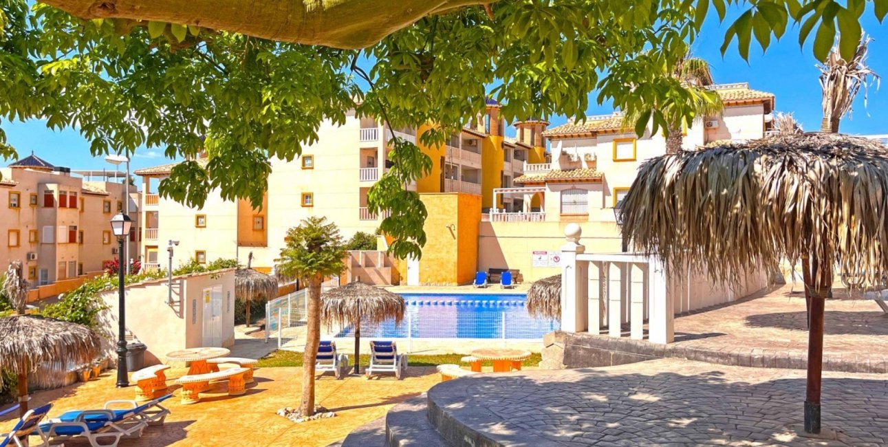 Rynek wtórny - Mieszkanie  -
Orihuela Costa - Lomas de Cabo Roig