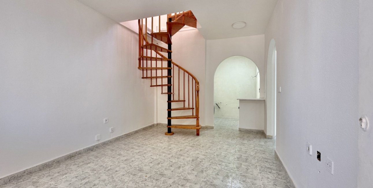 Resale - Apartment / flat -
Orihuela Costa - Playa Flamenca