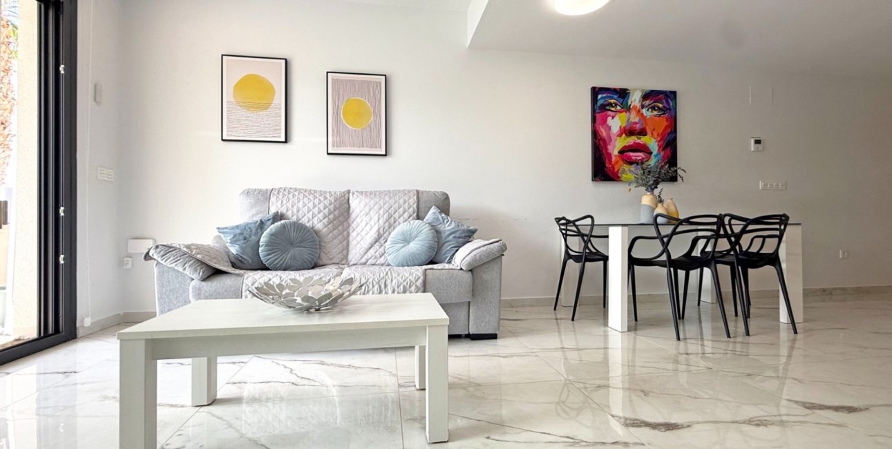 Rynek wtórny - Mieszkanie  -
Orihuela Costa - Los Altos