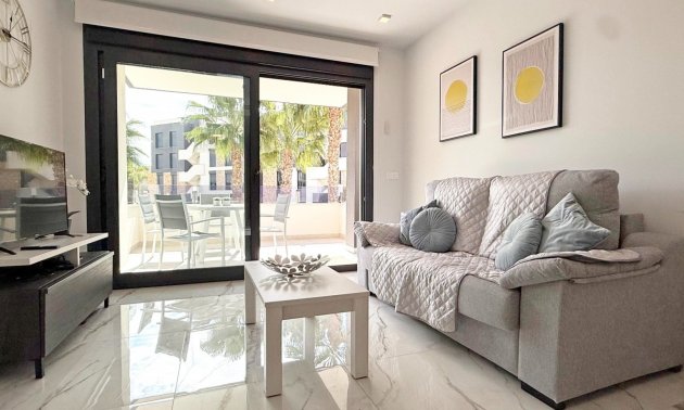 Rynek wtórny - Mieszkanie  -
Orihuela Costa - Los Altos