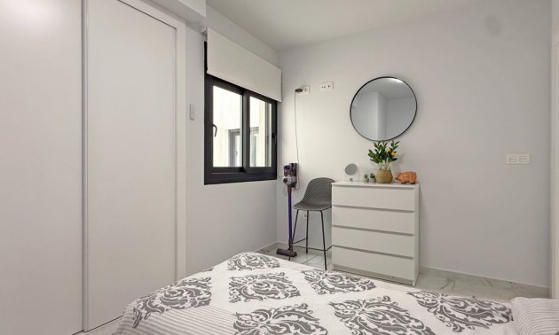 Rynek wtórny - Mieszkanie  -
Orihuela Costa - Los Altos