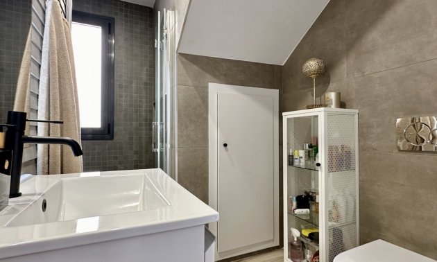 Rynek wtórny - Willa -
Orihuela Costa - Lomas de Cabo Roig