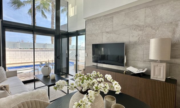 Rynek wtórny - Willa -
Orihuela Costa - Lomas de Cabo Roig