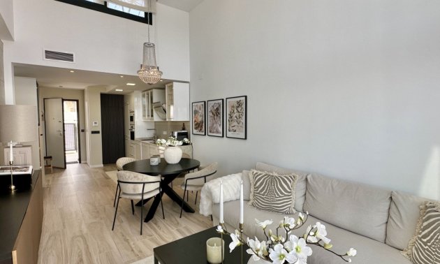 Rynek wtórny - Willa -
Orihuela Costa - Lomas de Cabo Roig