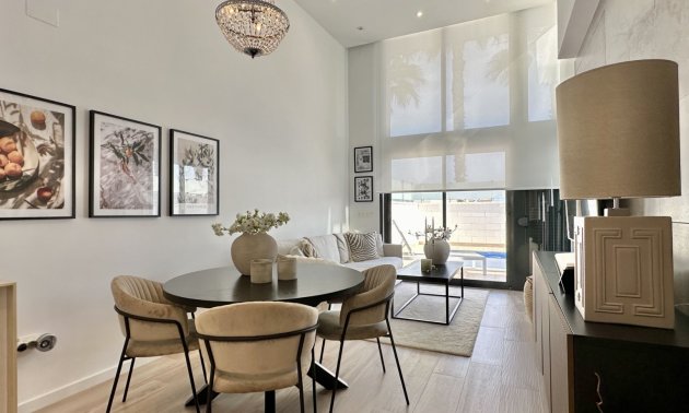 Rynek wtórny - Willa -
Orihuela Costa - Lomas de Cabo Roig