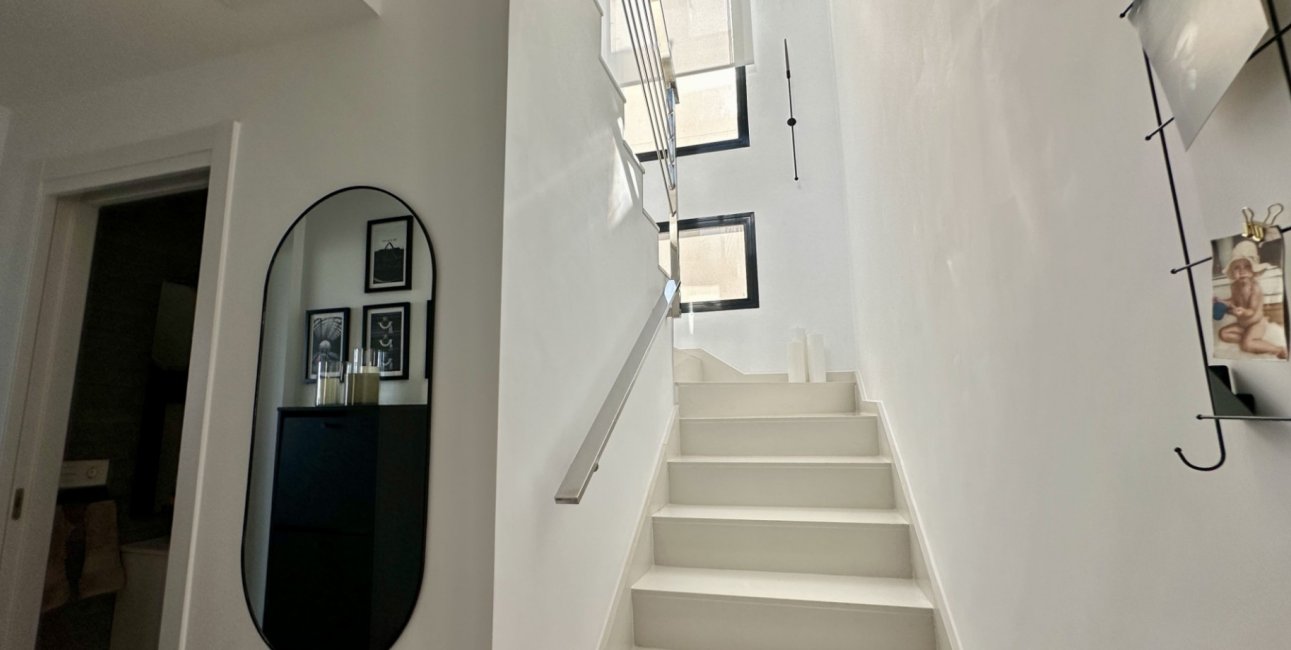 Rynek wtórny - Willa -
Orihuela Costa - Lomas de Cabo Roig