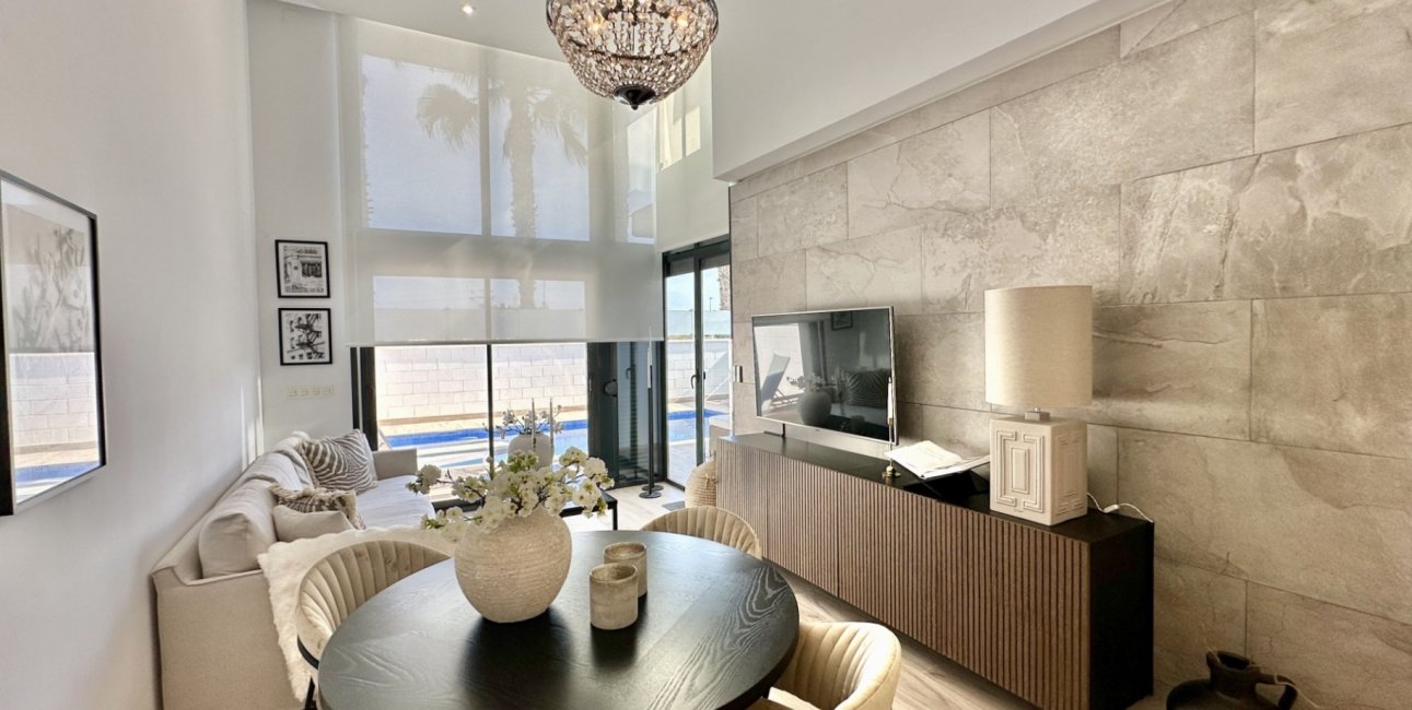 Rynek wtórny - Willa -
Orihuela Costa - Lomas de Cabo Roig