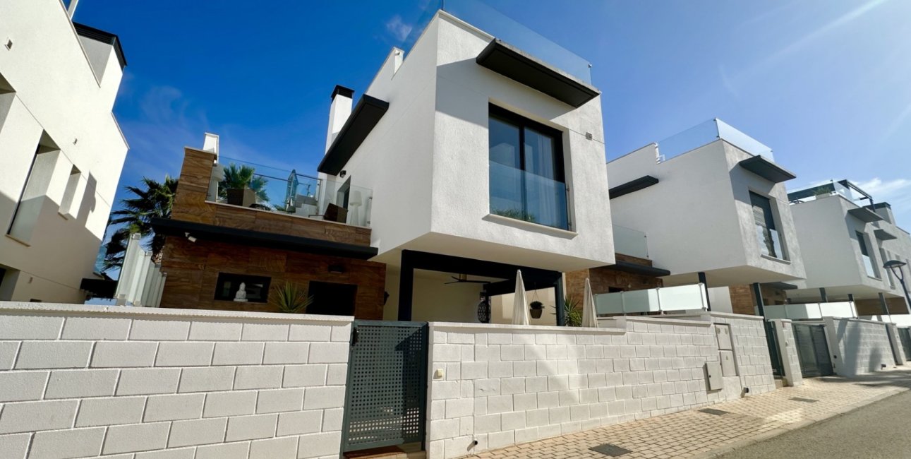 Rynek wtórny - Willa -
Orihuela Costa - Lomas de Cabo Roig