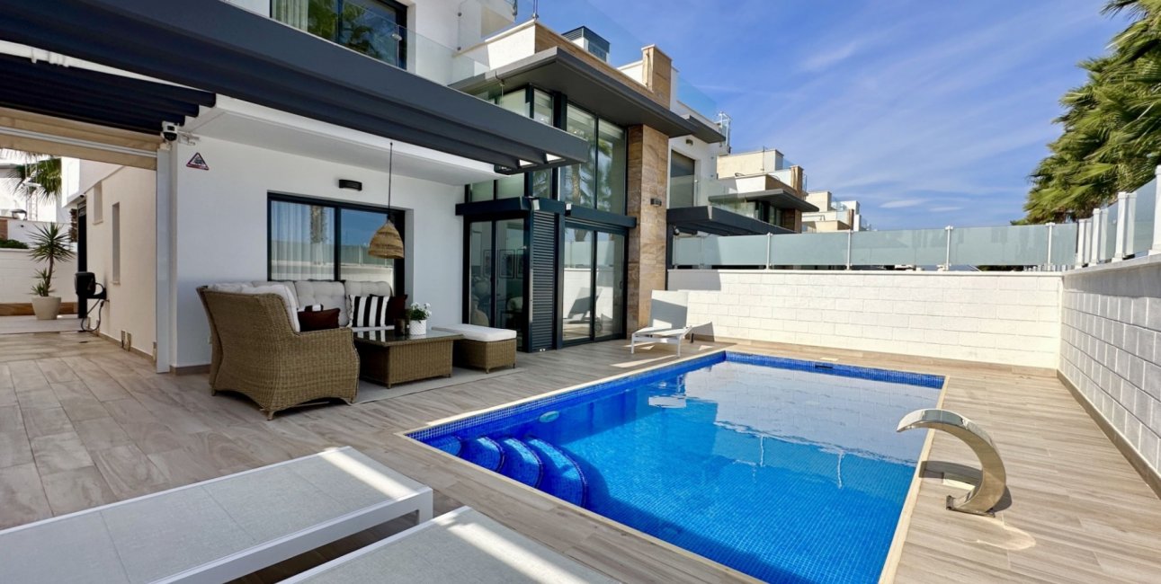 Rynek wtórny - Willa -
Orihuela Costa - Lomas de Cabo Roig