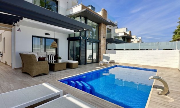 Rynek wtórny - Willa -
Orihuela Costa - Lomas de Cabo Roig