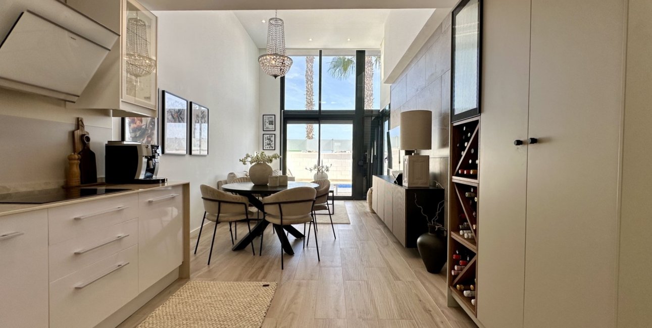 Rynek wtórny - Willa -
Orihuela Costa - Lomas de Cabo Roig