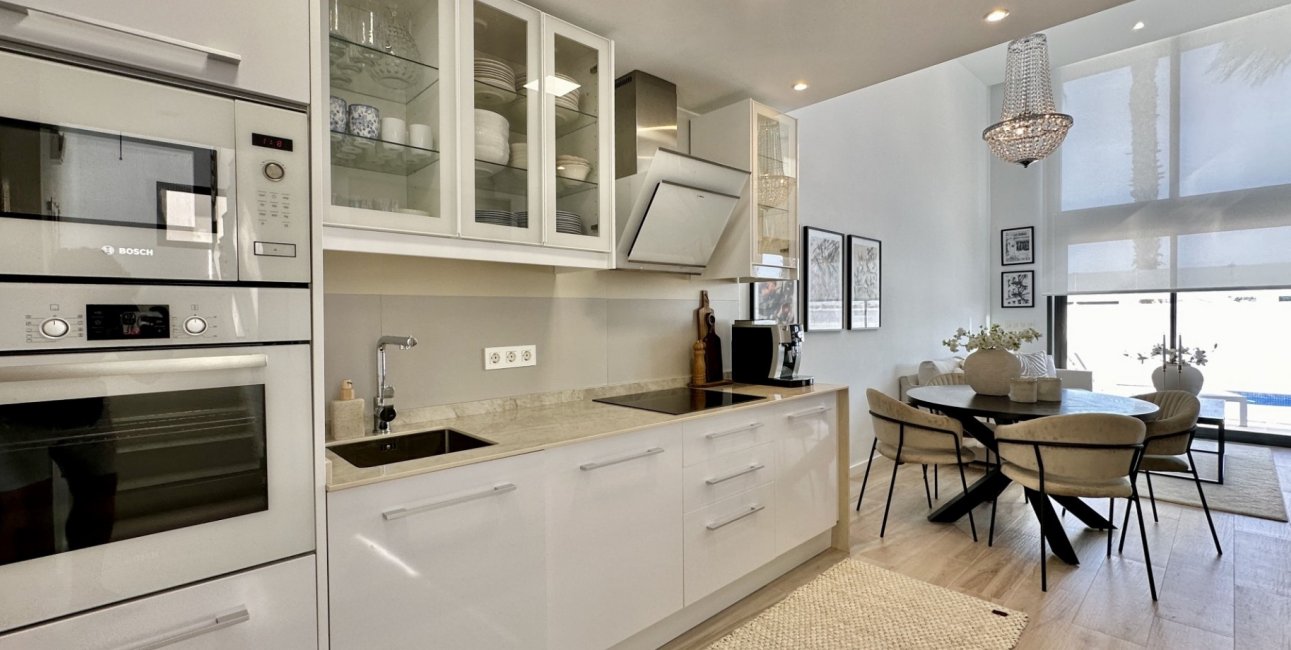 Rynek wtórny - Willa -
Orihuela Costa - Lomas de Cabo Roig