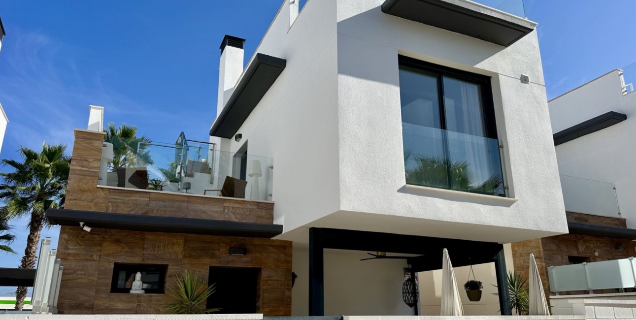 Rynek wtórny - Willa -
Orihuela Costa - Lomas de Cabo Roig