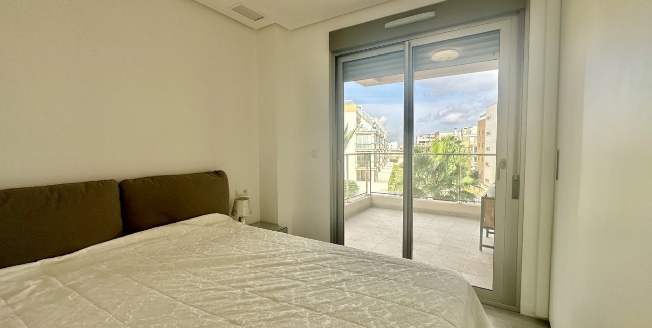 Rynek wtórny - Mieszkanie  -
Orihuela Costa - Villamartin