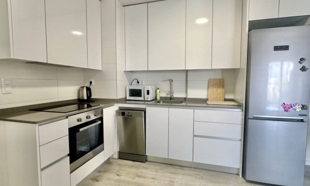 Rynek wtórny - Mieszkanie  -
Orihuela Costa - Villamartin