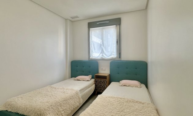 Rynek wtórny - Mieszkanie  -
Orihuela Costa - Villamartin